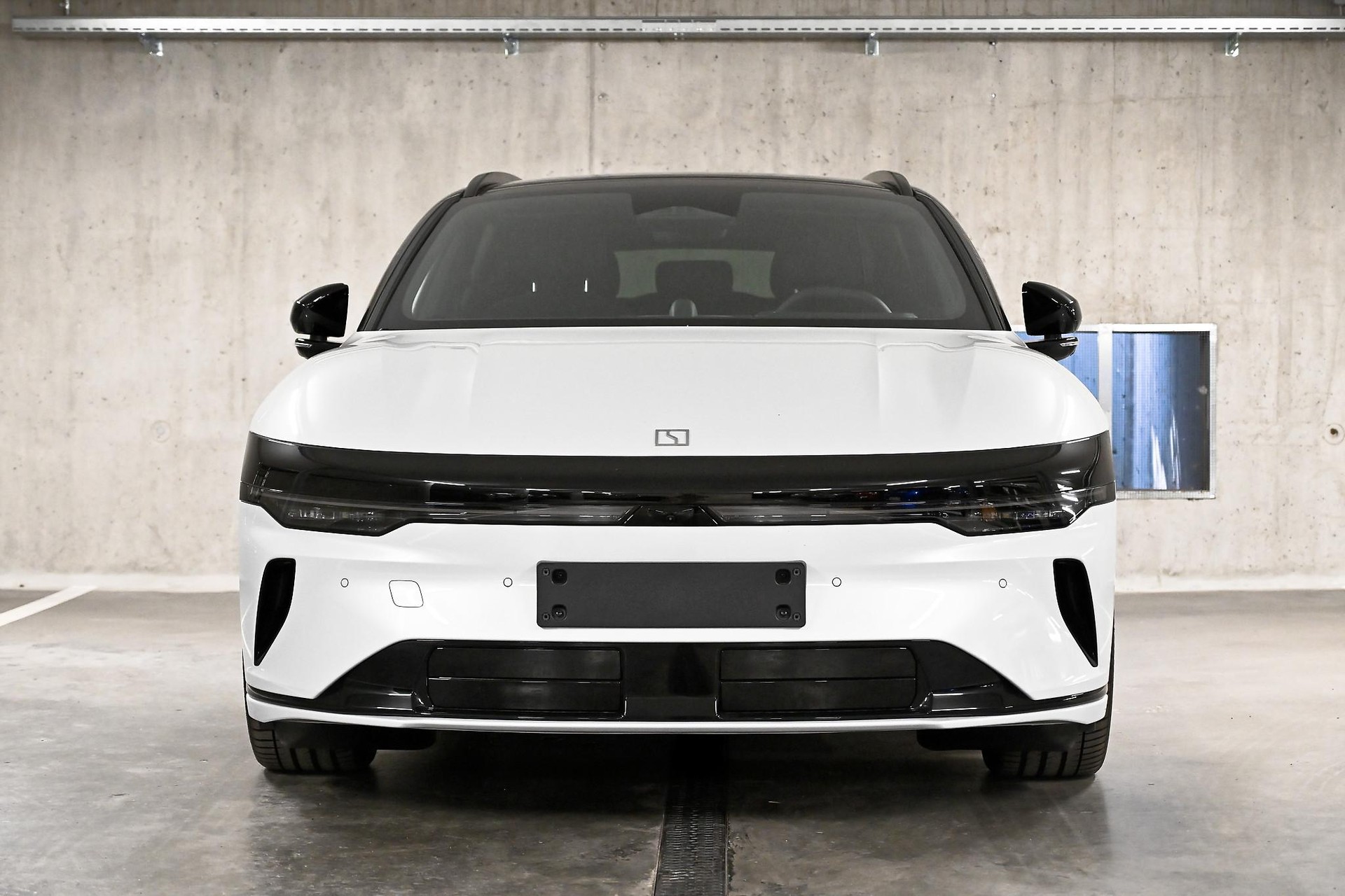 ZEEKR 7GT Privilege AWD-image-2