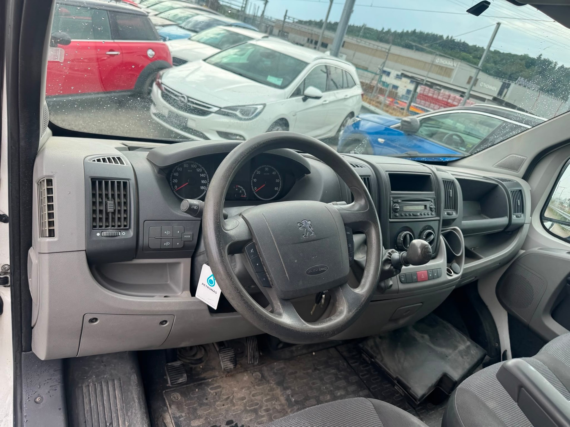 PEUGEOT Boxer 2.2 HDI 333 L2H1-image-8