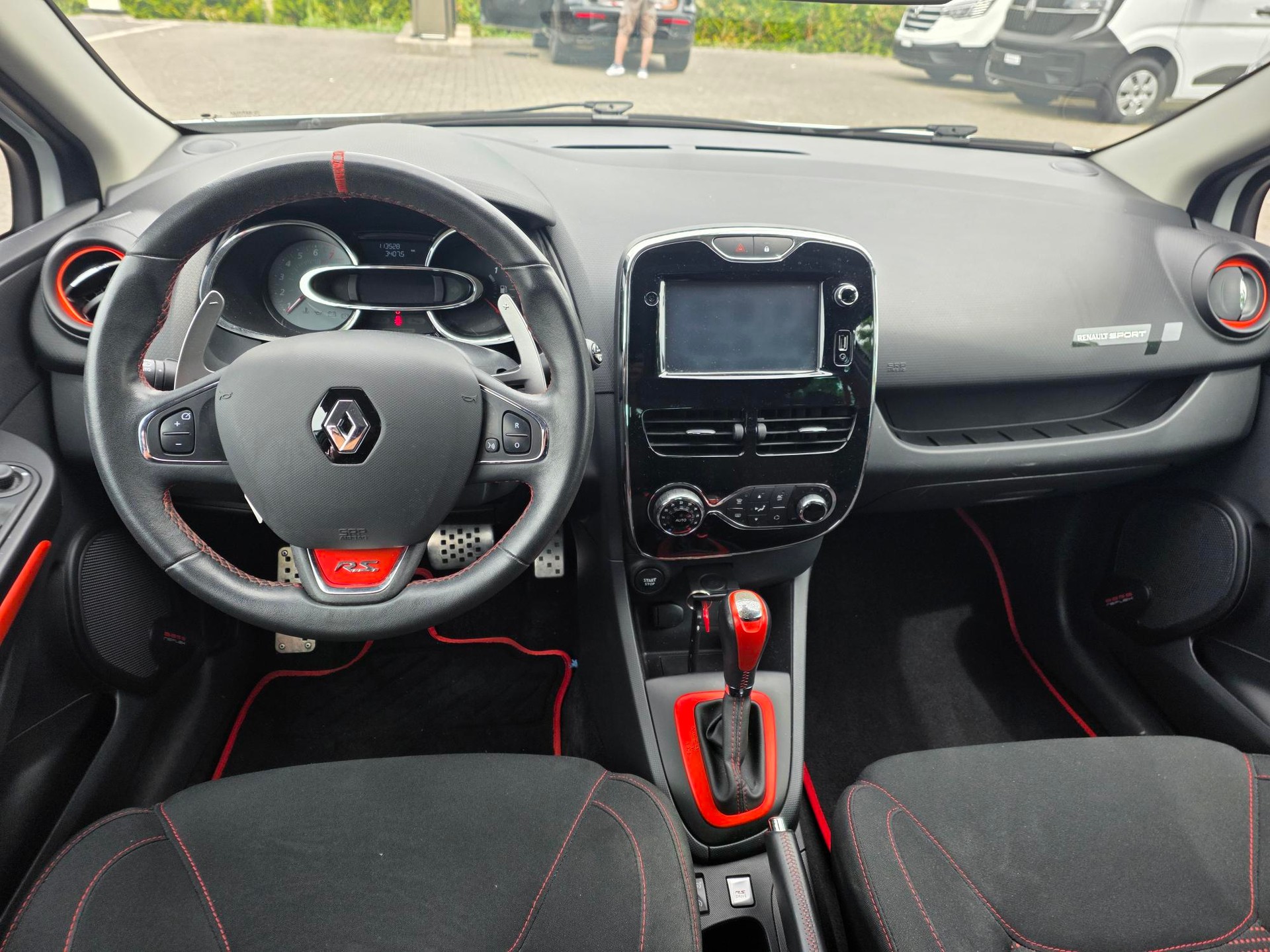 RENAULT Clio Sport 1.6T 16V RS-image-7