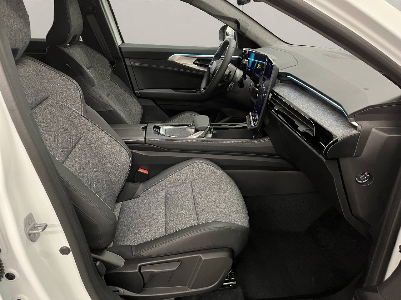 RENAULT Austral 1.2 E-Tech techno-image-6