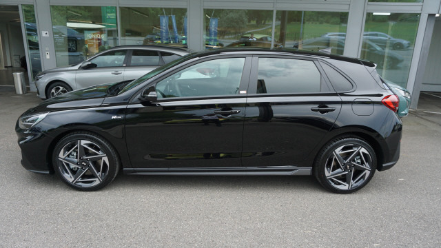 HYUNDAI i30 1.5 T-GDi N Line DCT-image-2