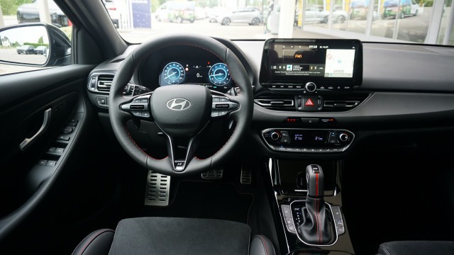 HYUNDAI i30 1.5 T-GDi N Line DCT-image-10