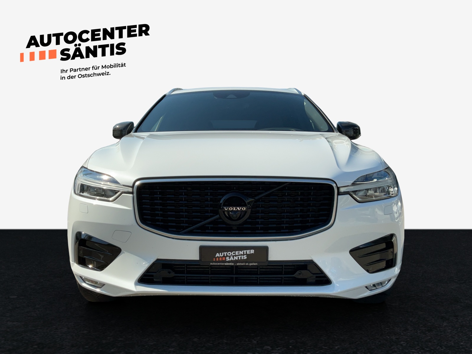 VOLVO XC60 T5 AWD R-Design Geartronic-image-1