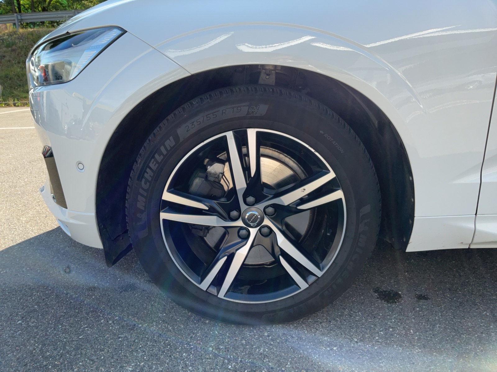 VOLVO XC60 T5 AWD R-Design Geartronic-image-5
