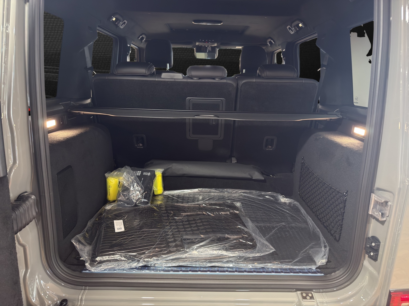 MERCEDES-BENZ G 63 AMG 9G-Tronic-image-5