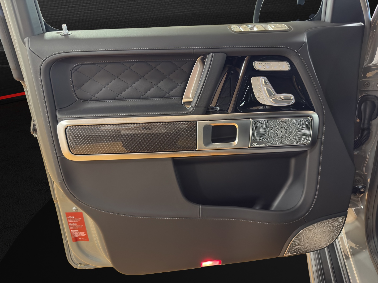 MERCEDES-BENZ G 63 AMG 9G-Tronic-image-7