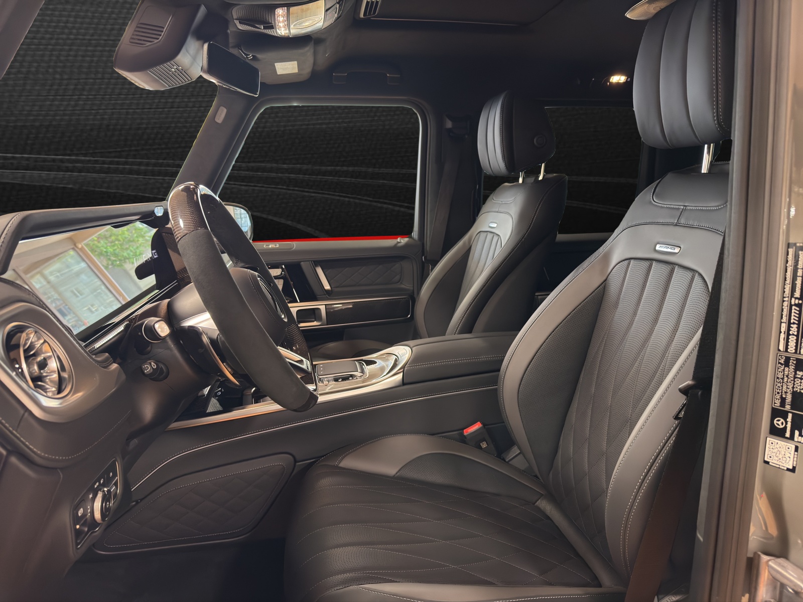 MERCEDES-BENZ G 63 AMG 9G-Tronic-image-8