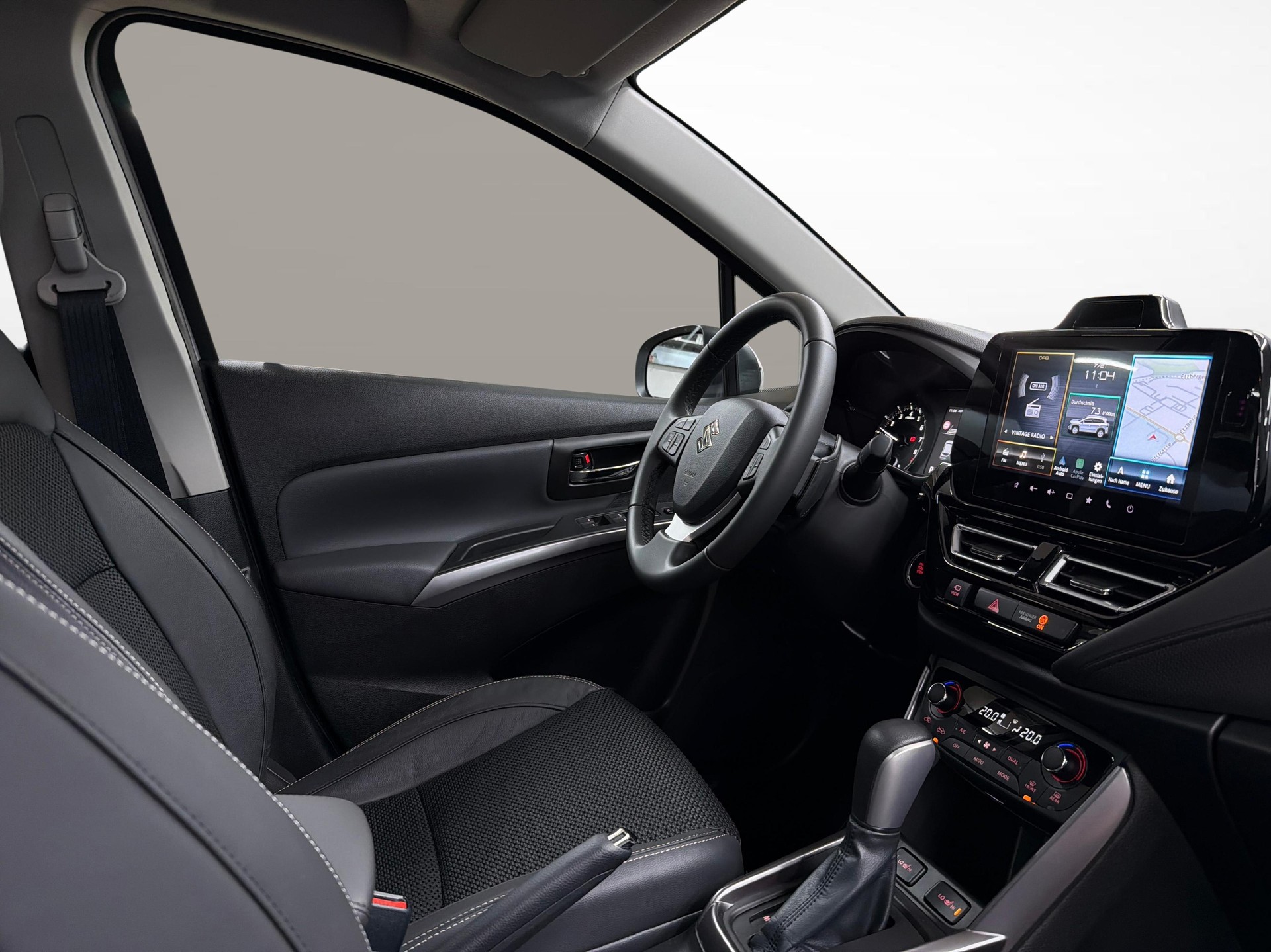 SUZUKI S-Cross 1.4 T Compact Top Hybrid 4x4-image-9