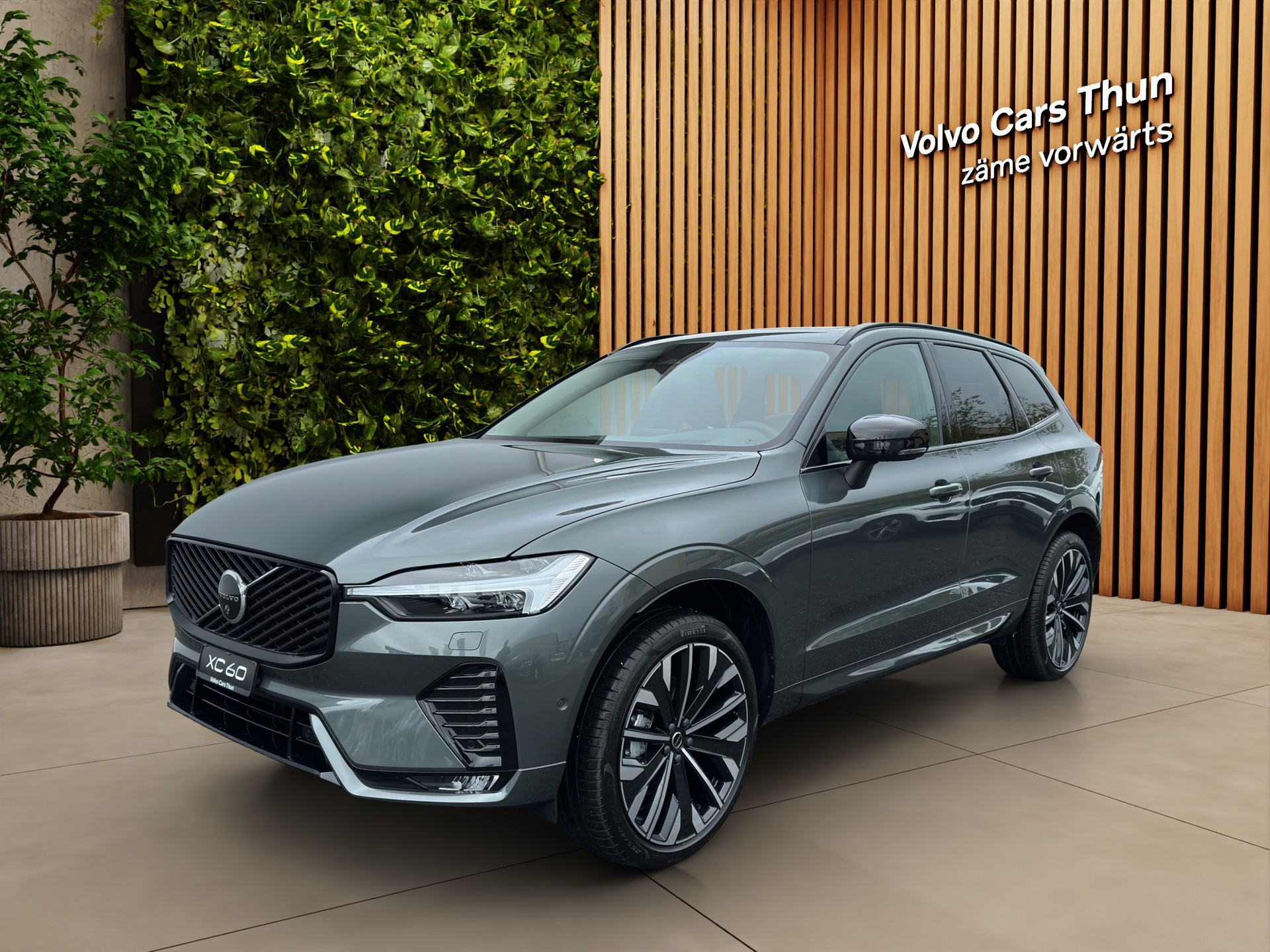VOLVO XC60 2.0 B5 MH Ultra Dark AWD