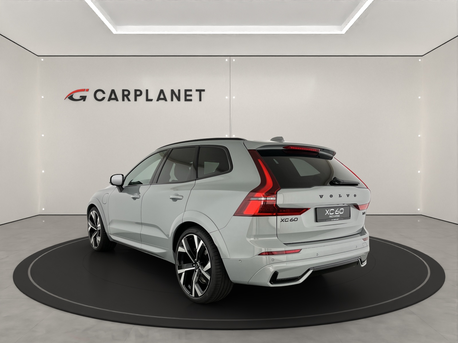VOLVO XC60 2.0 T6 TE Black Edition eAWD-image-3