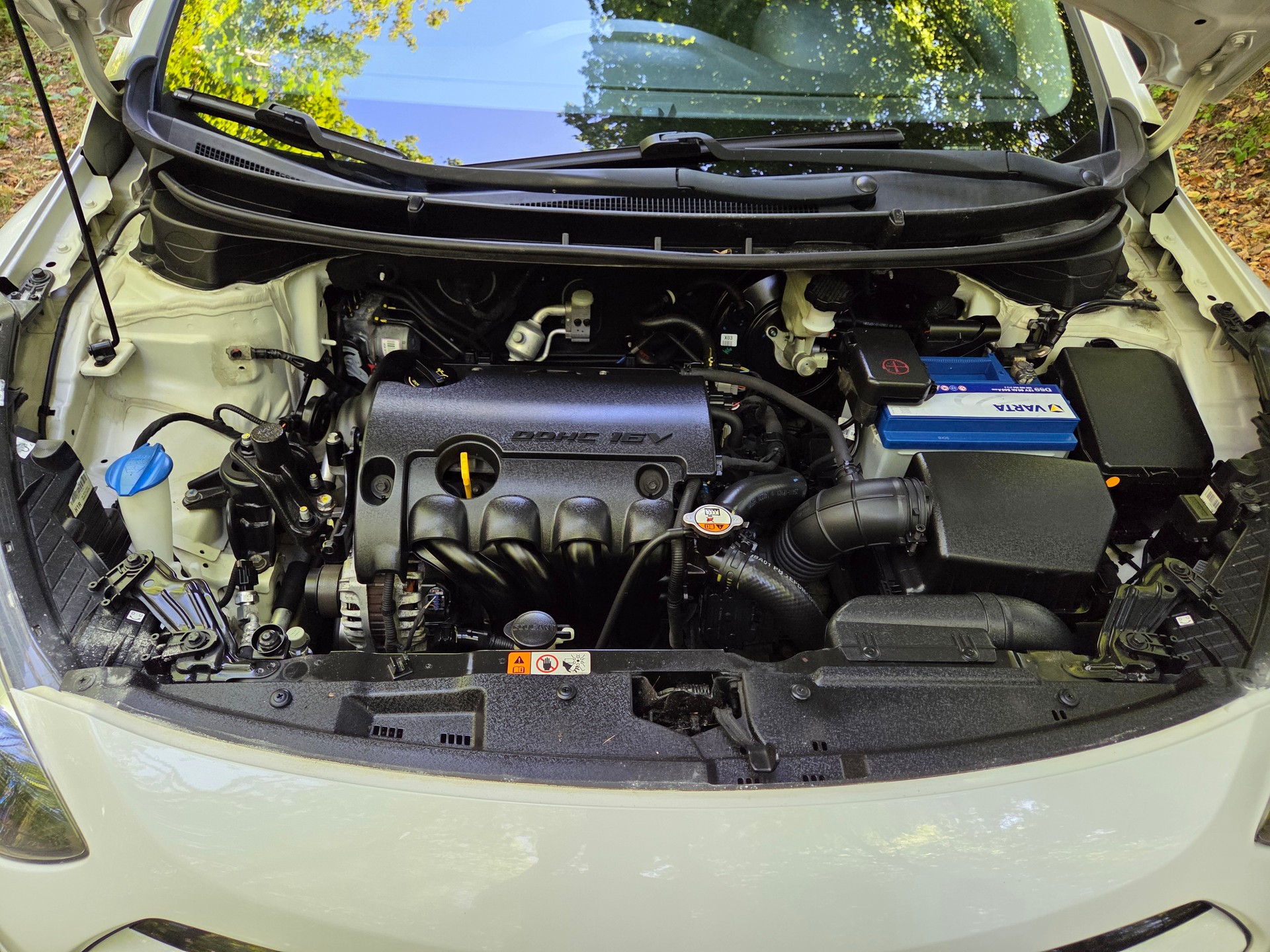 HYUNDAI i30 Wagon 1.4 Comfort-image-13