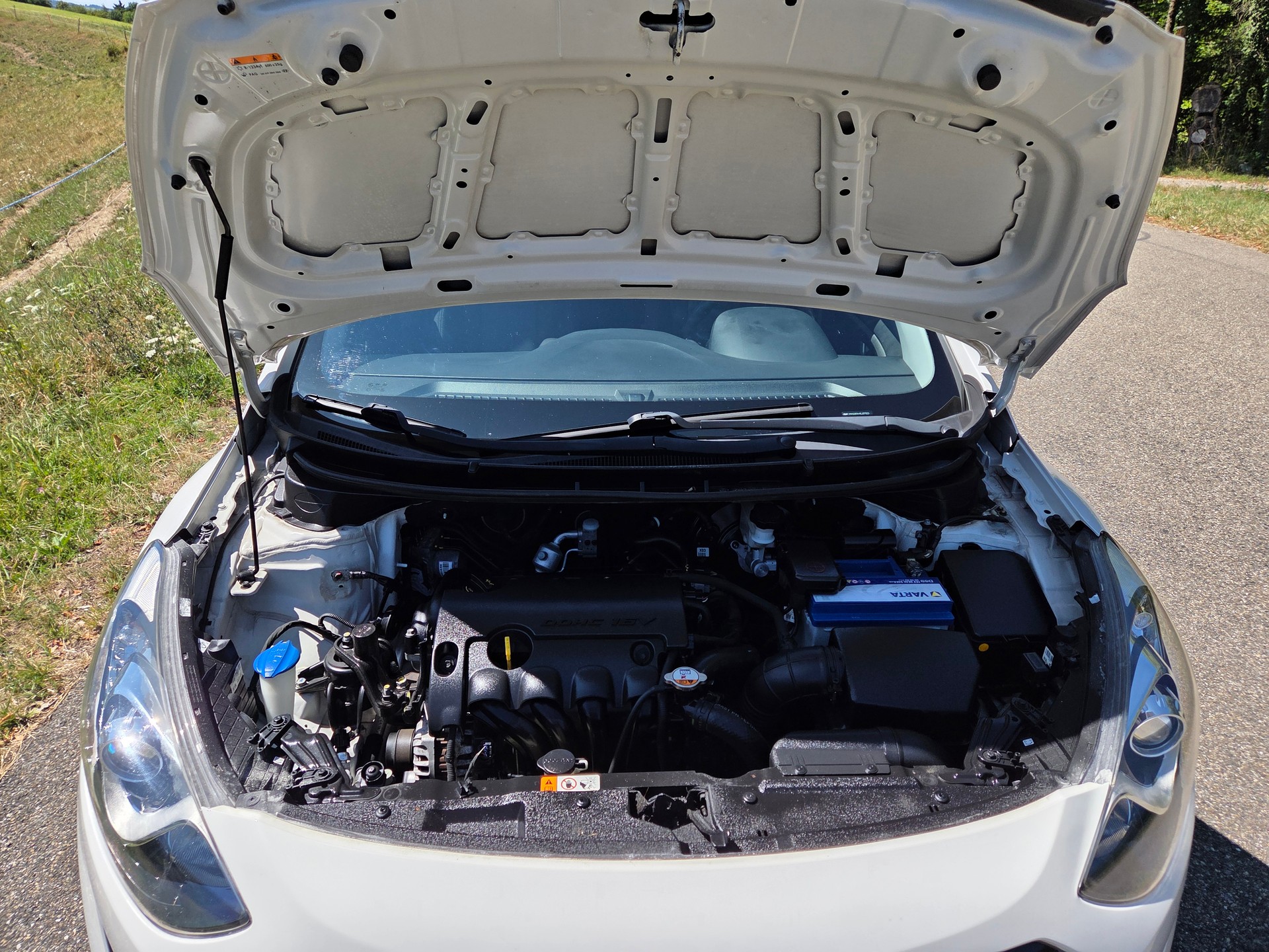 HYUNDAI i30 Wagon 1.4 Comfort-image-14