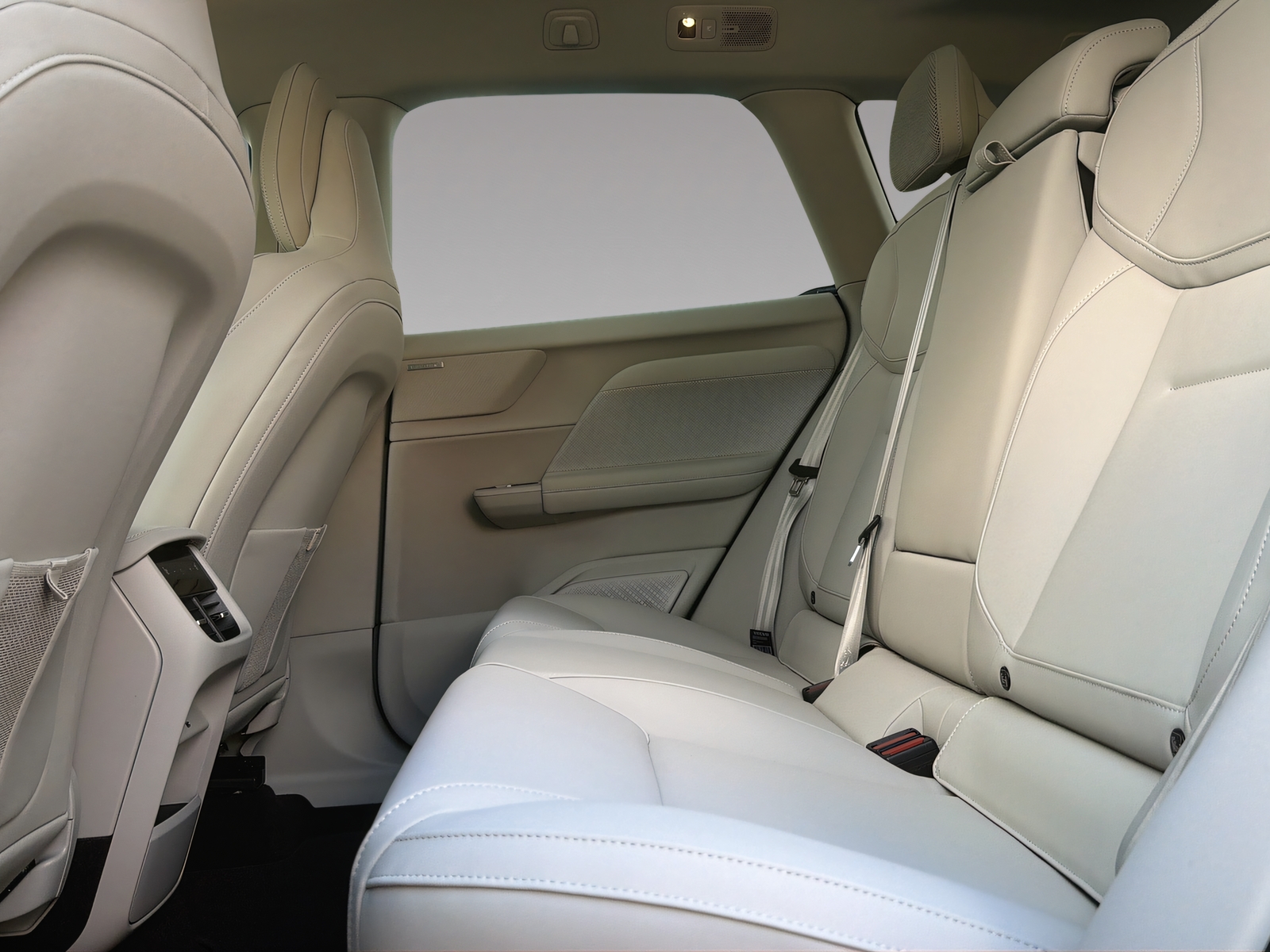 VOLVO EX60 Twin Ultra AWD-image-19
