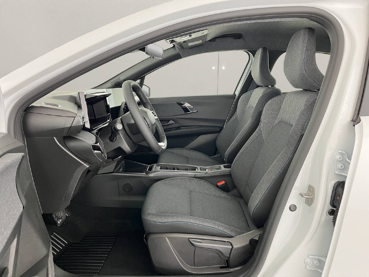 RENAULT Clio 1.8 E-Tech evolution-image-7