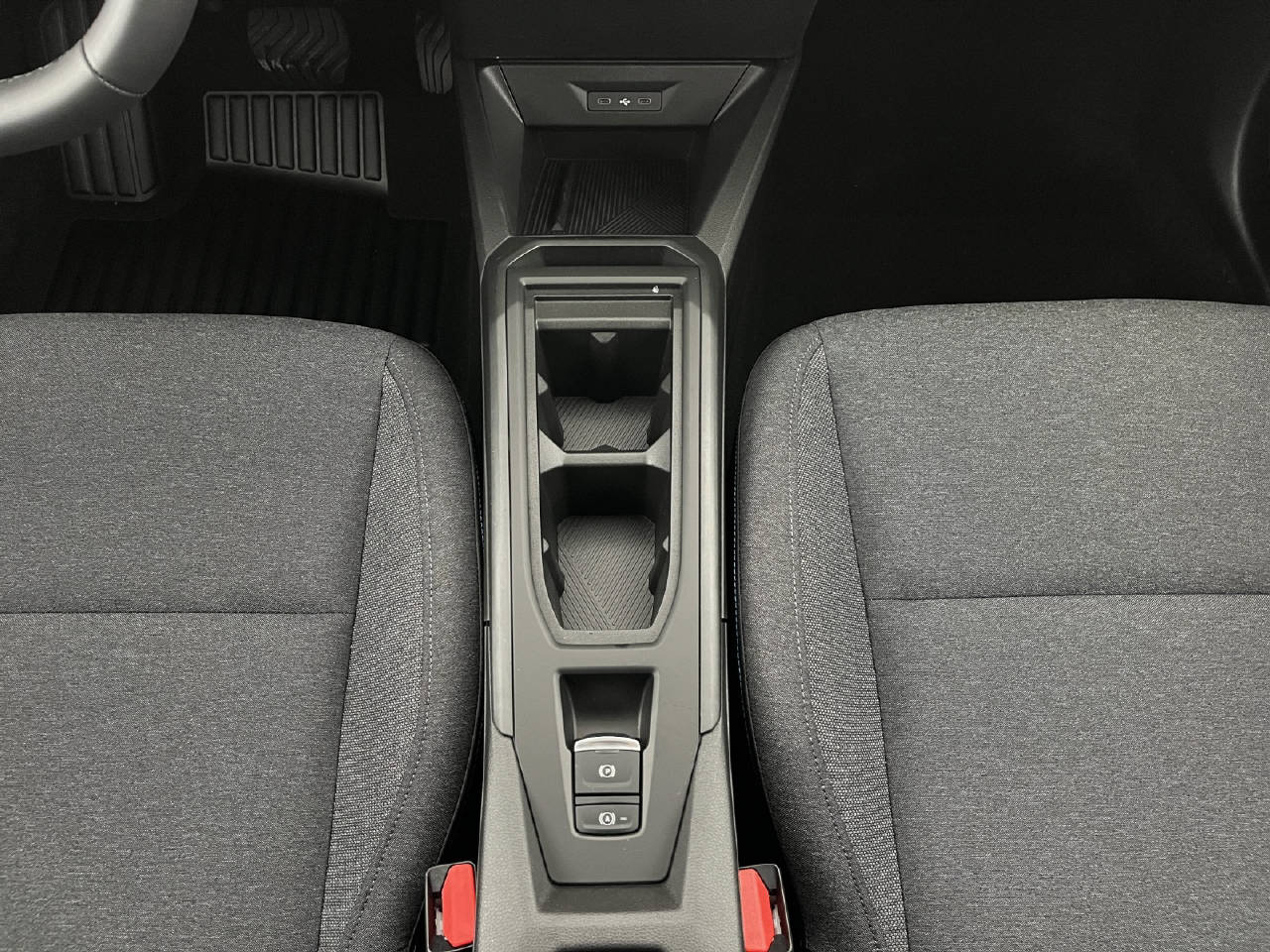 RENAULT Clio 1.8 E-Tech evolution-image-13
