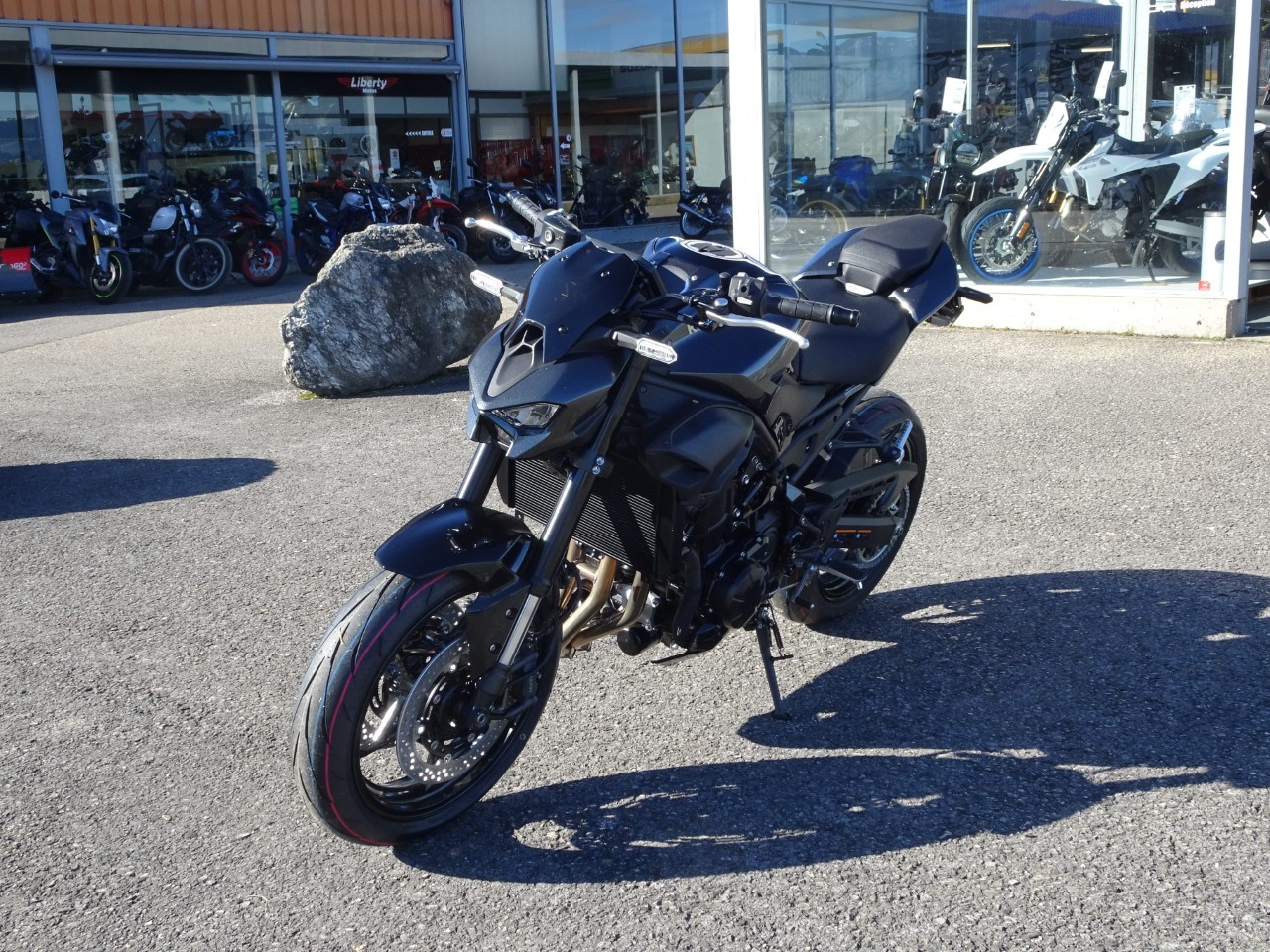 KAWASAKI Z 900 (35kW)-image-5