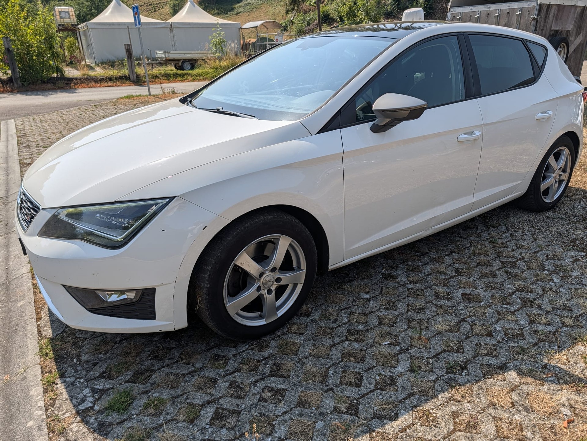 SEAT 2.0 TDI FR DSG-image-0