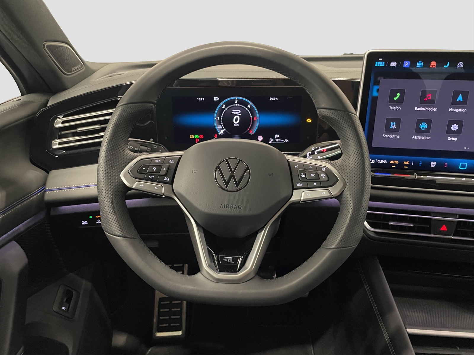 VW Tiguan 2.0 TDI SCR United 4Motion DSG-image-9