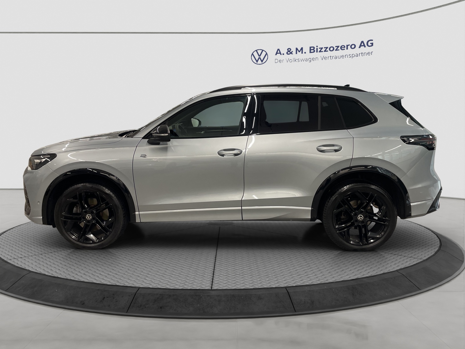 VW Tiguan 2.0 TDI SCR United 4Motion DSG-image-1