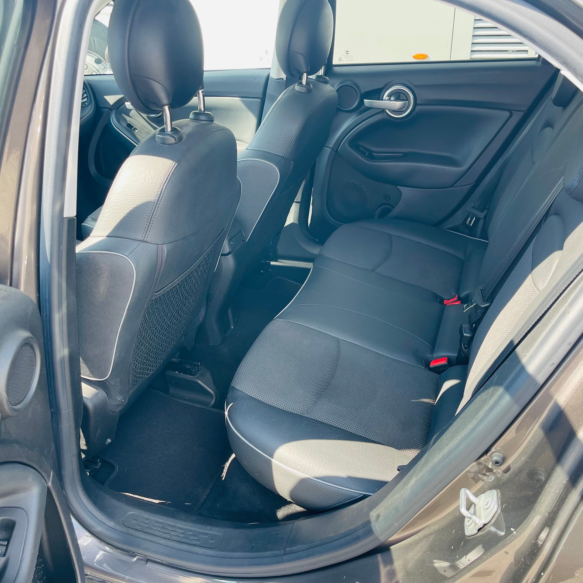 FIAT 500X 1.4T Cross Plus 4x4 Automatic-image-10