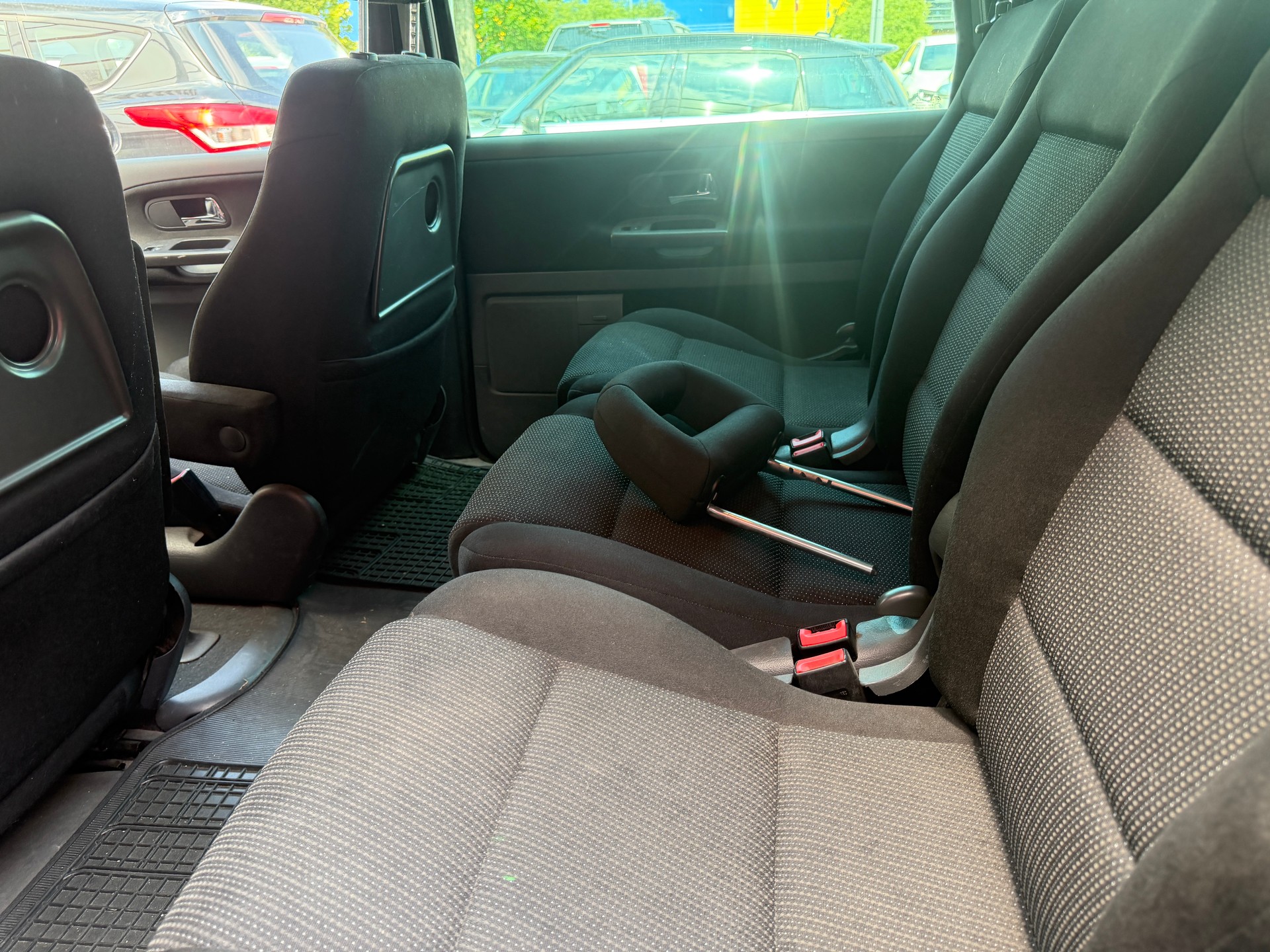 SEAT Alhambra 1.9 TDI Sport 4x4-image-9