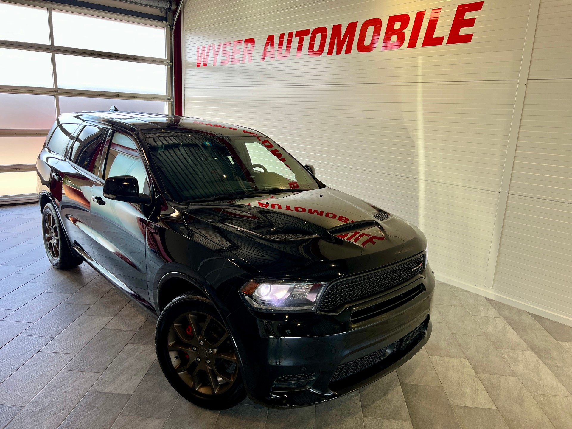 DODGE Durango R/T HEMI-image-1