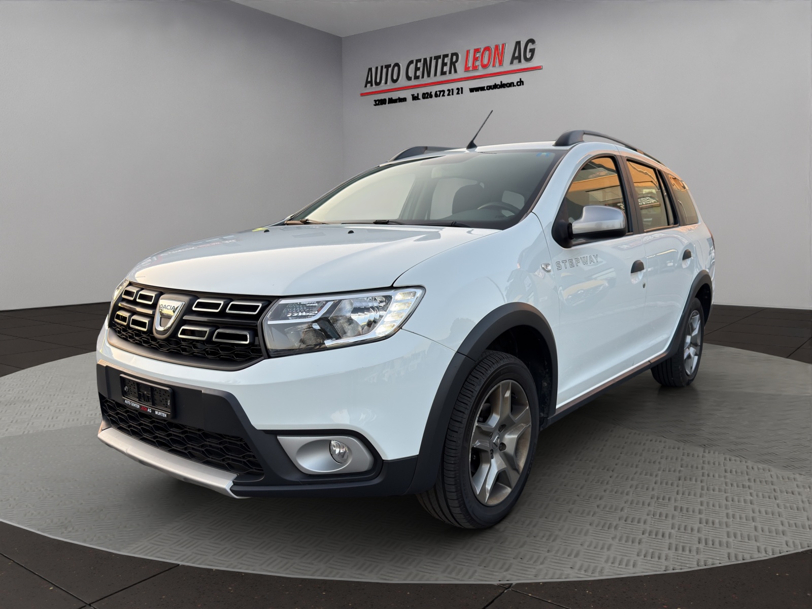 DACIA Logan MCV 0.9 Stepway-image-1