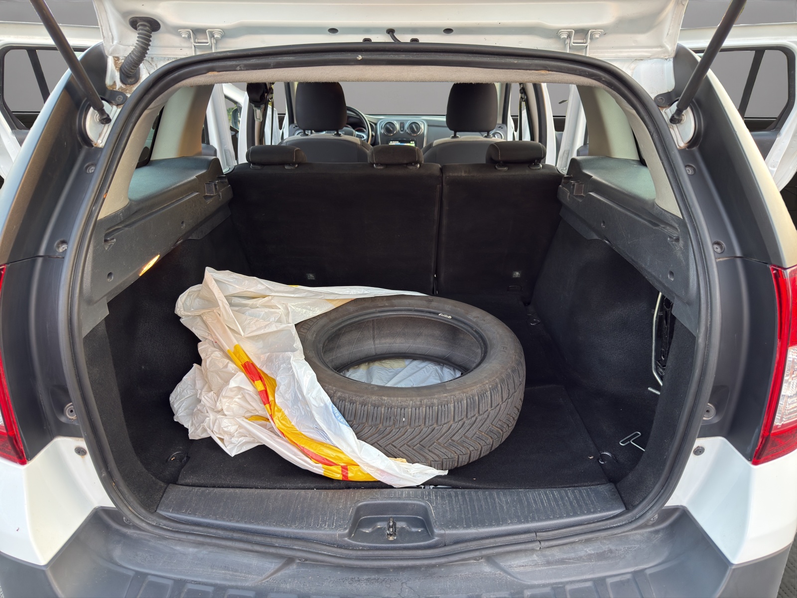 DACIA Logan MCV 0.9 Stepway-image-18