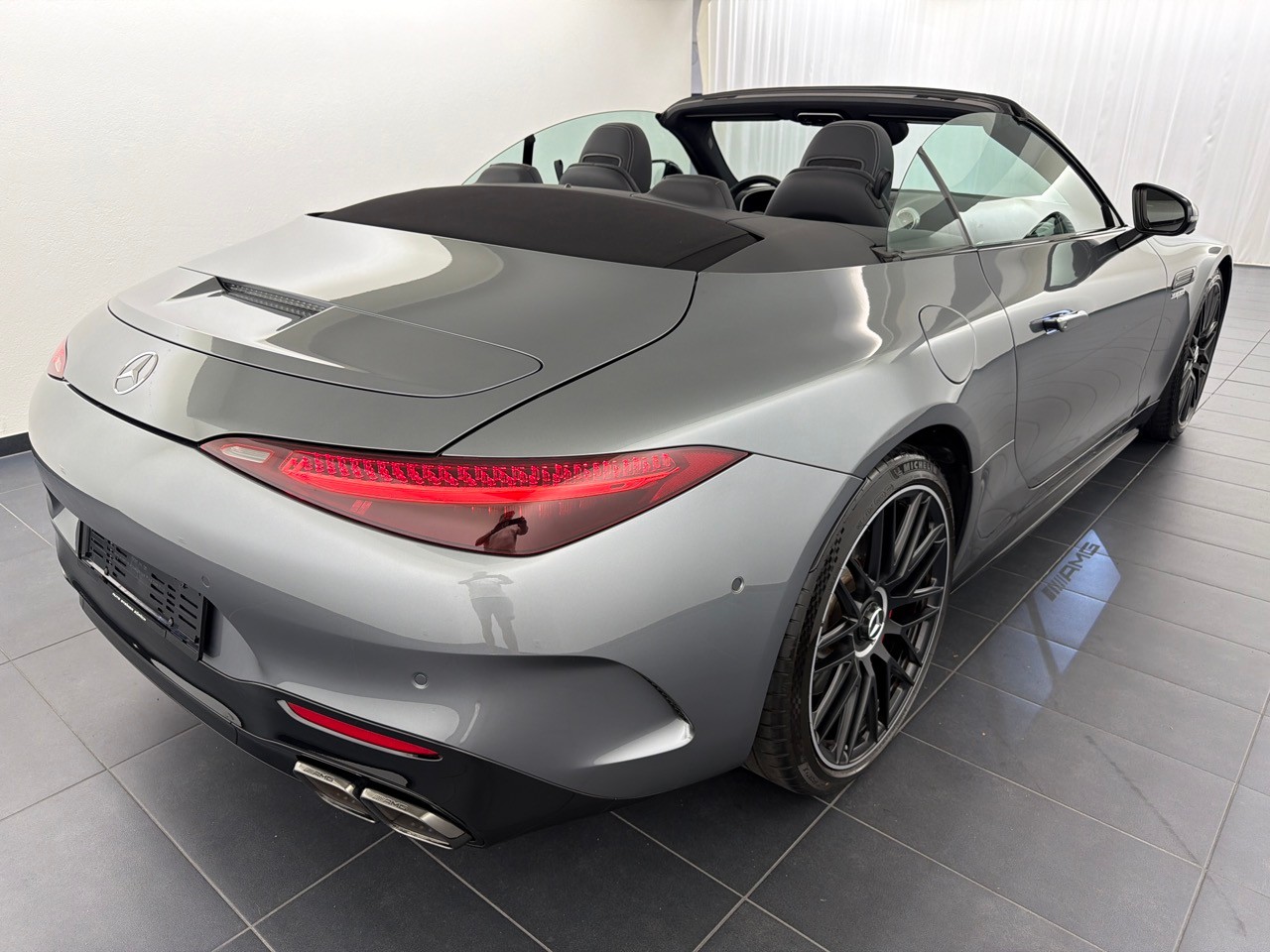 MERCEDES-BENZ AMG SL 55 4M MCT-showroom-element-2