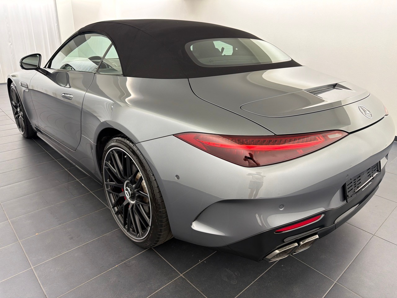 MERCEDES-BENZ AMG SL 55 4M MCT-showroom-element-1