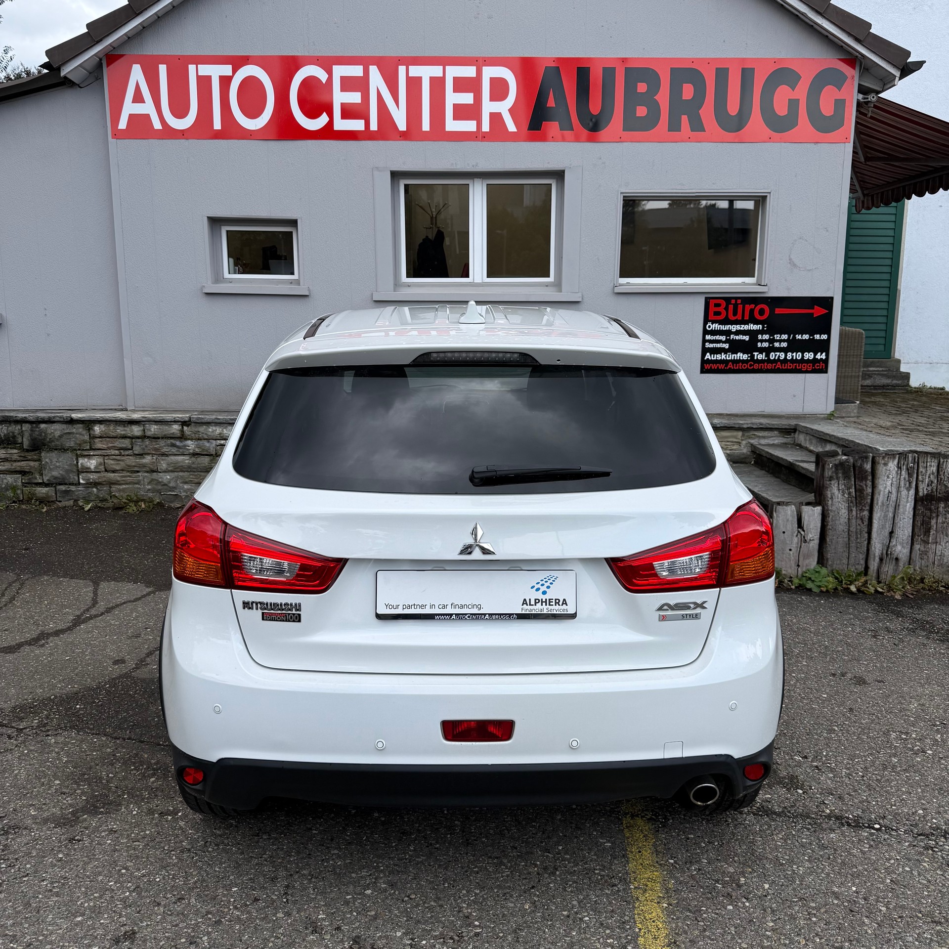 MITSUBISHI ASX 2.2 DID Style 4WD Automatic-image-4
