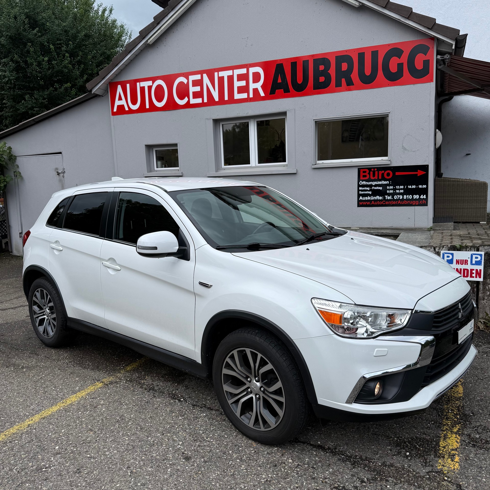 MITSUBISHI ASX 2.2 DID Style 4WD Automatic-image-8