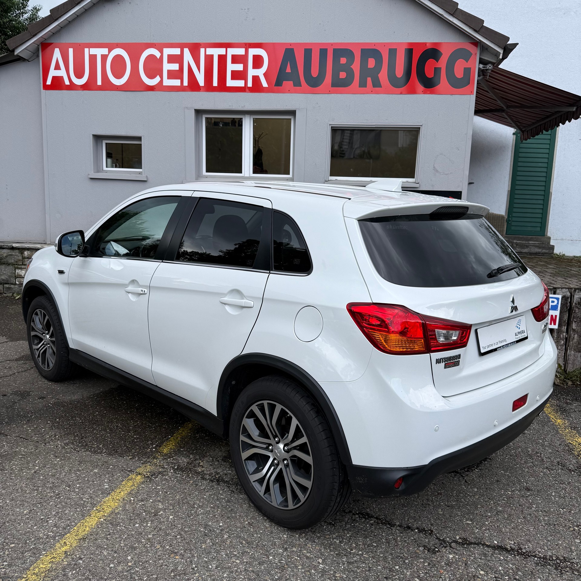 MITSUBISHI ASX 2.2 DID Style 4WD Automatic-image-1