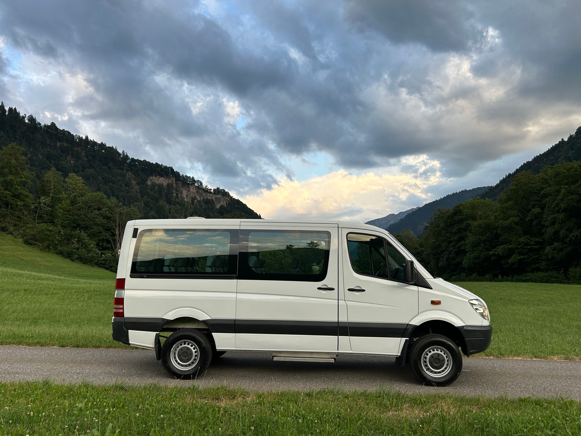 MERCEDES-BENZ 316 CDI 4x4-image-4