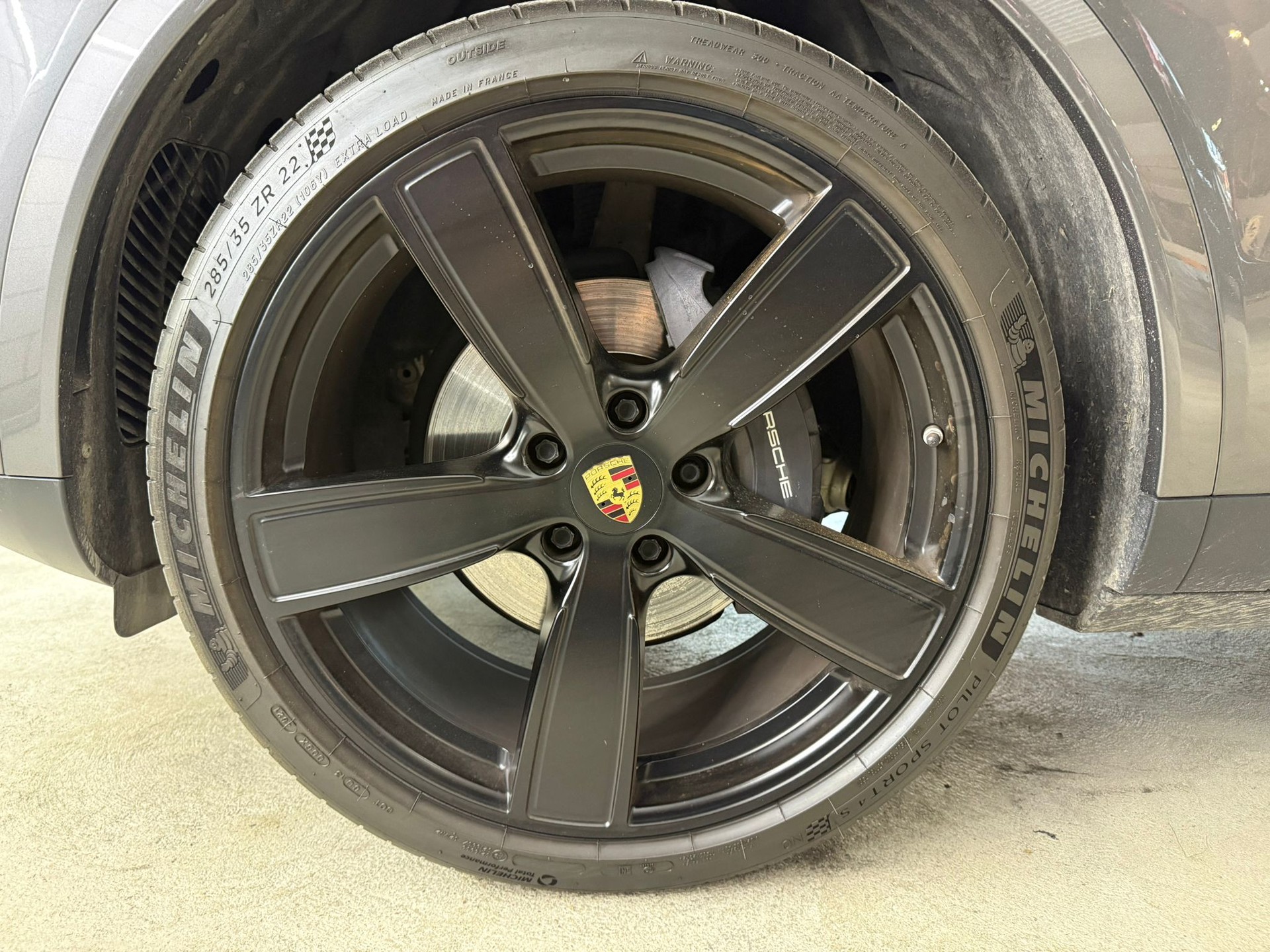 PORSCHE Cayenne Coupé-image-13