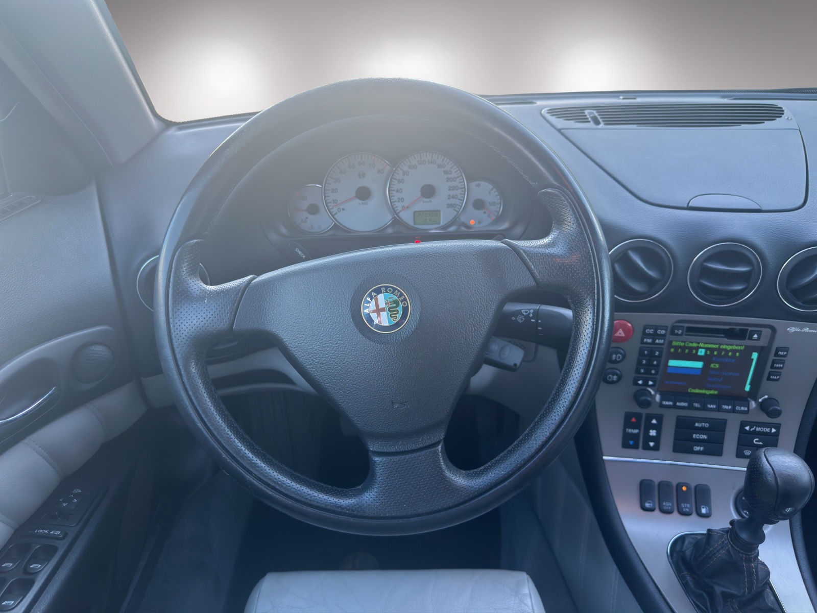ALFA ROMEO 166 3.0 V6 24V Super-image-12