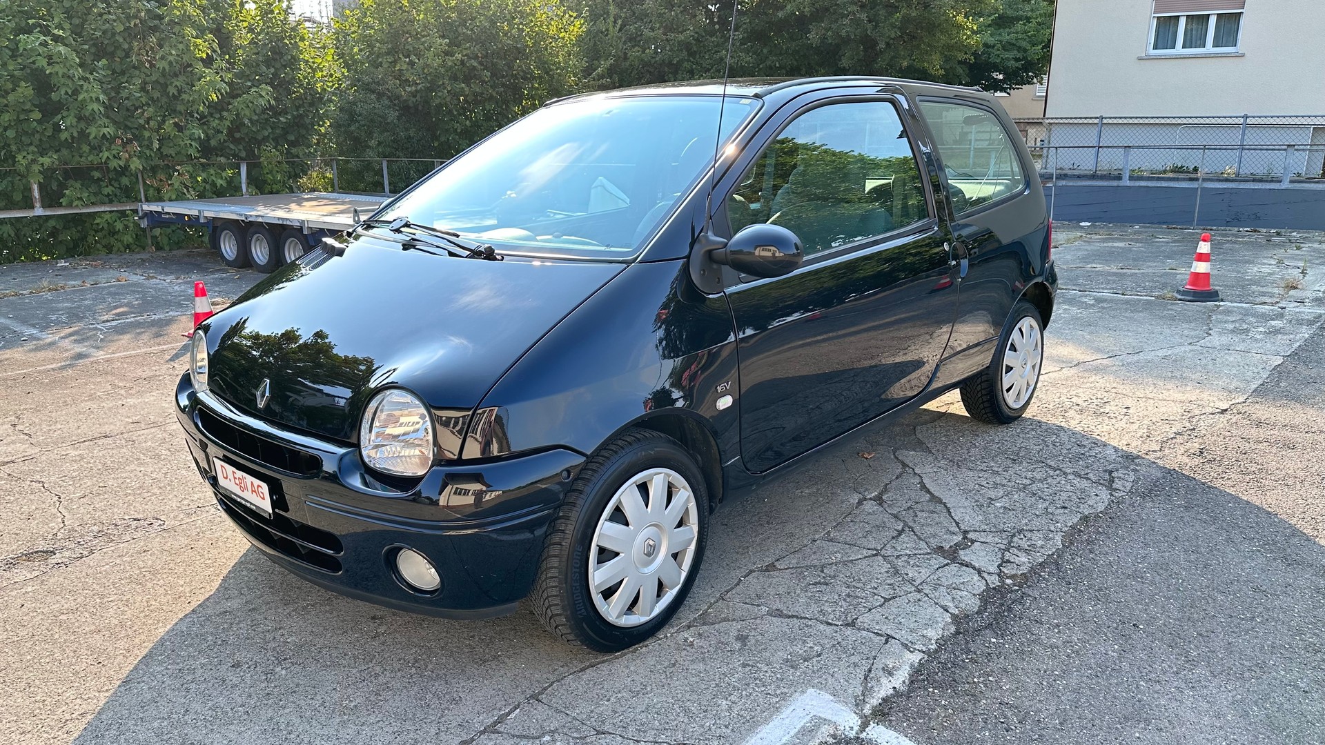 RENAULT Twingo 1.2 16V Dynamique Advantage-image-2