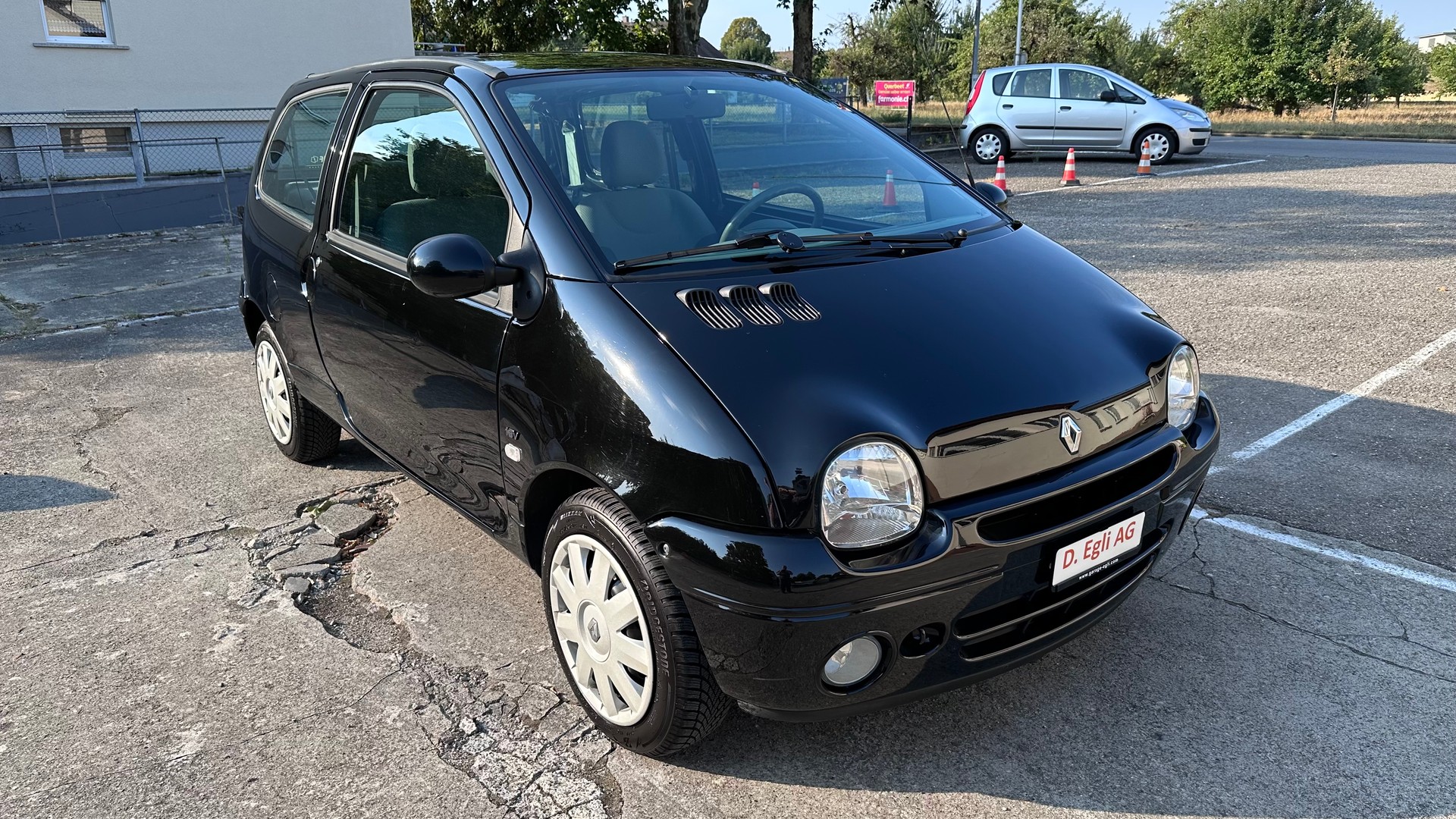 RENAULT Twingo 1.2 16V Dynamique Advantage-image-11