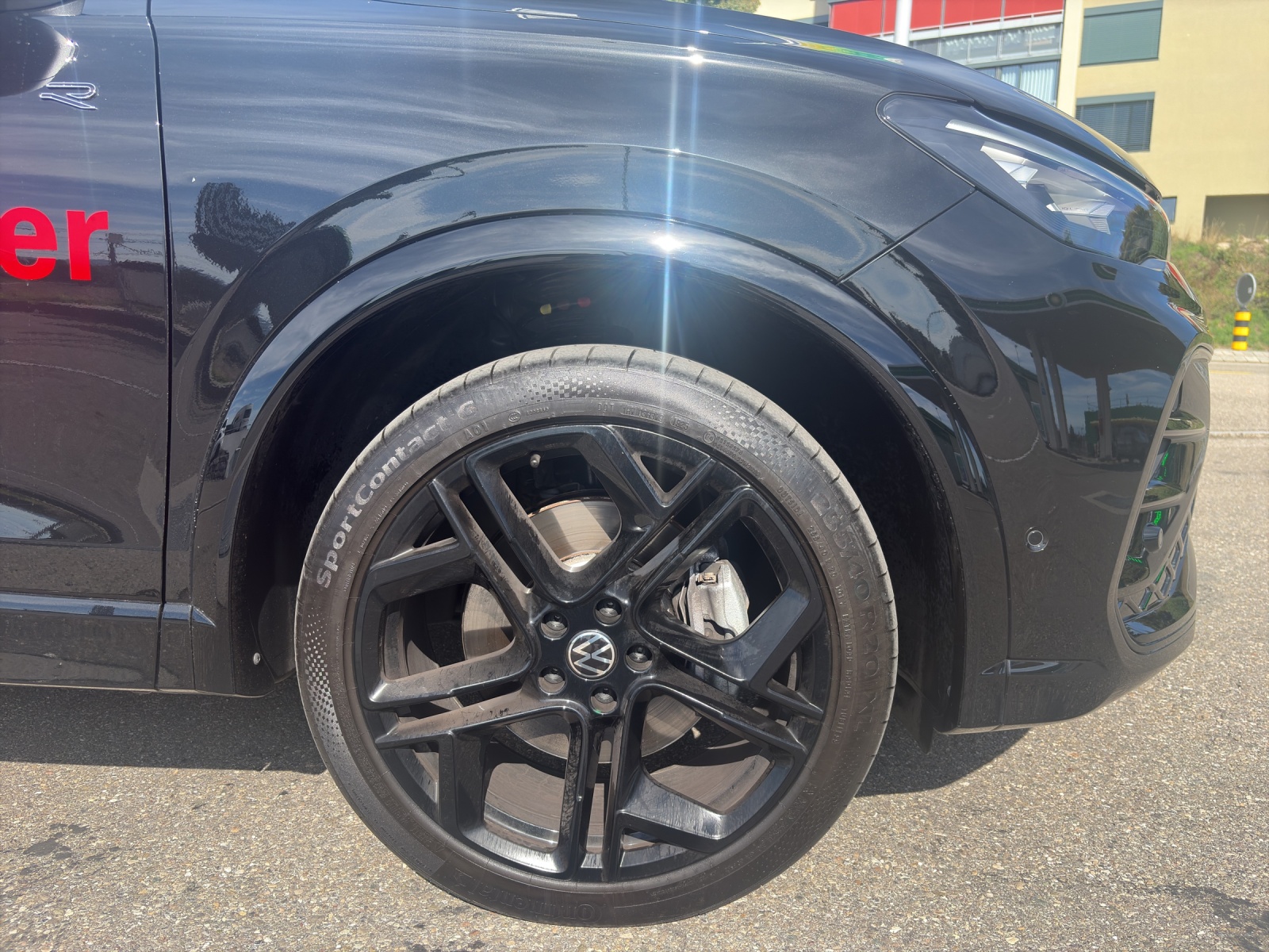 VW Tiguan 2.0 TSI R-Line DSG 4motion-image-16