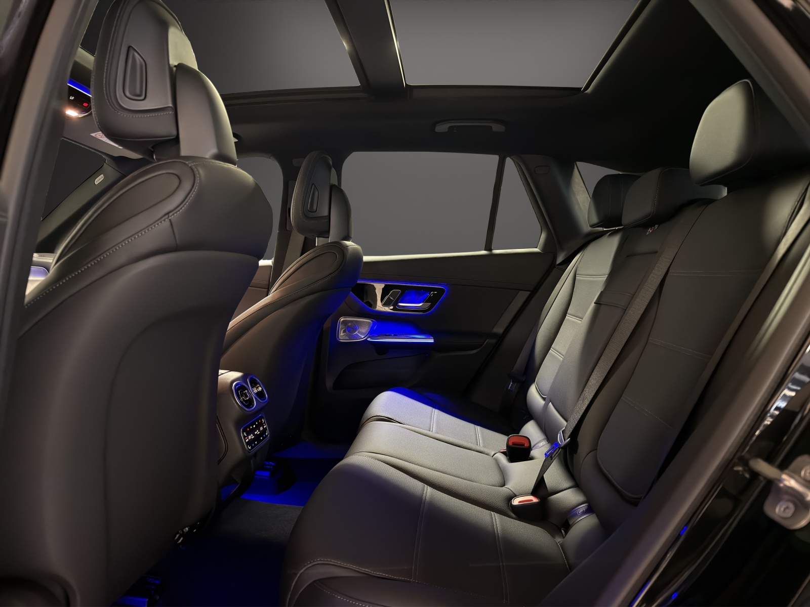 MERCEDES-BENZ GLC 400 e 4MATIC with EQ Star Hybrid-image-9