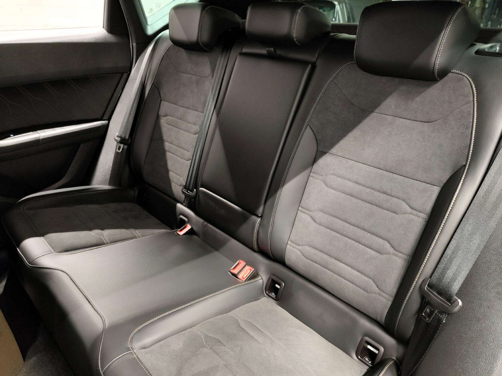 CUPRA Ateca 1.5 TSI DSG-image-6