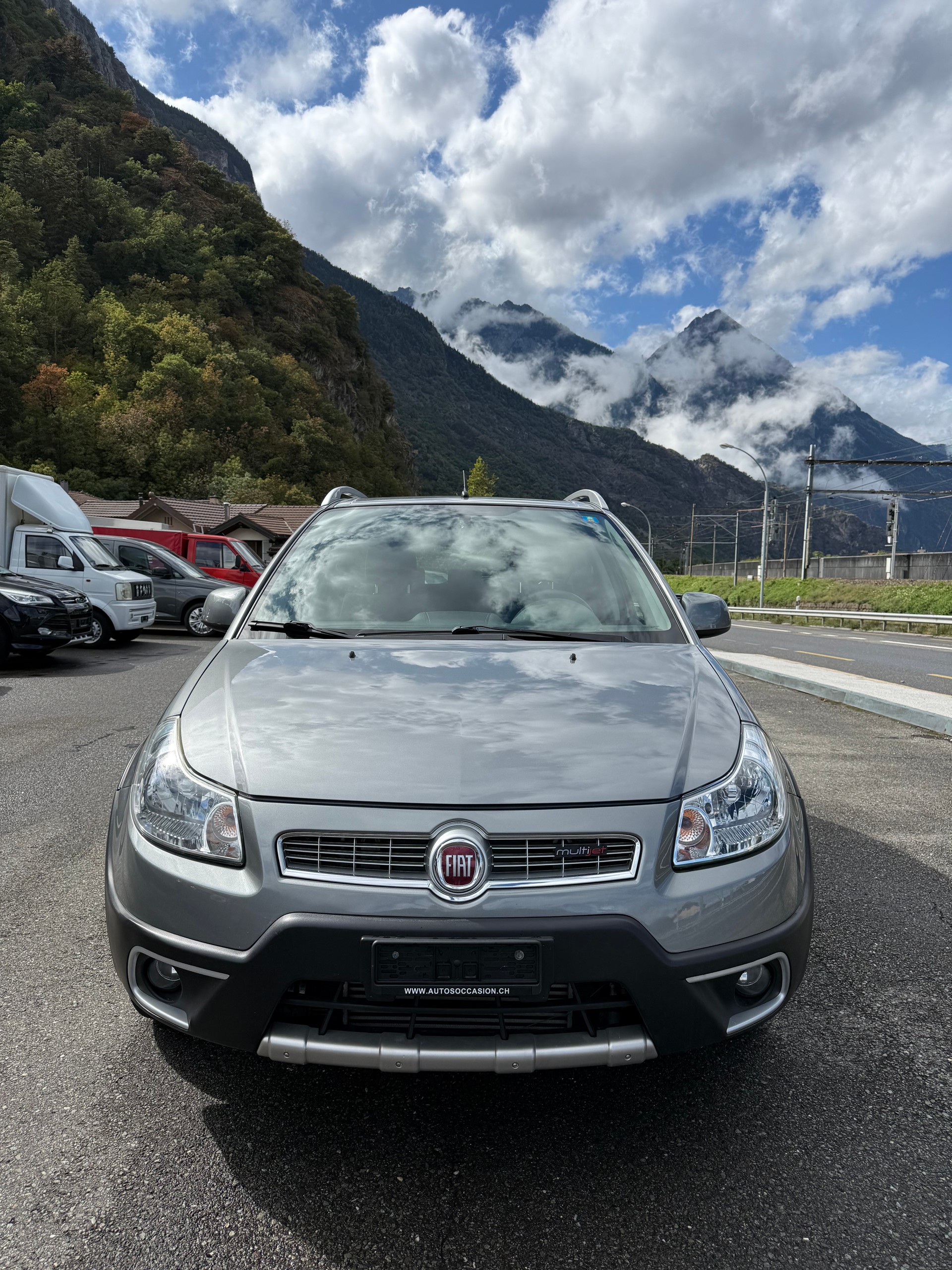 FIAT Sedici 2.0JTD 4WD Dynamic-image-3