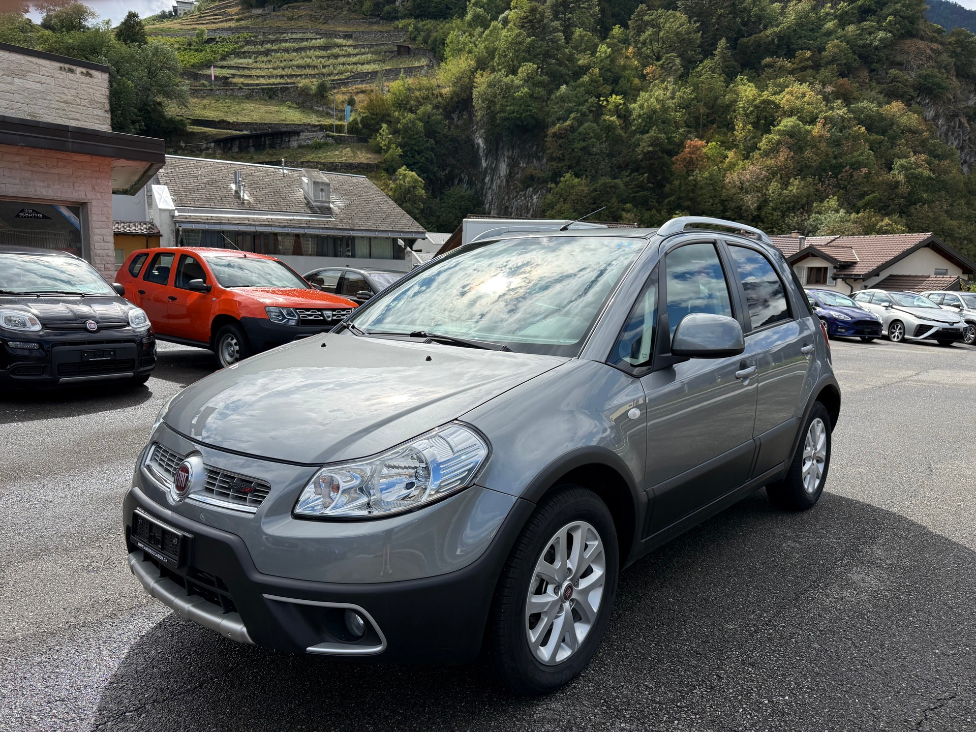 FIAT Sedici 2.0JTD 4WD Dynamic-image-2