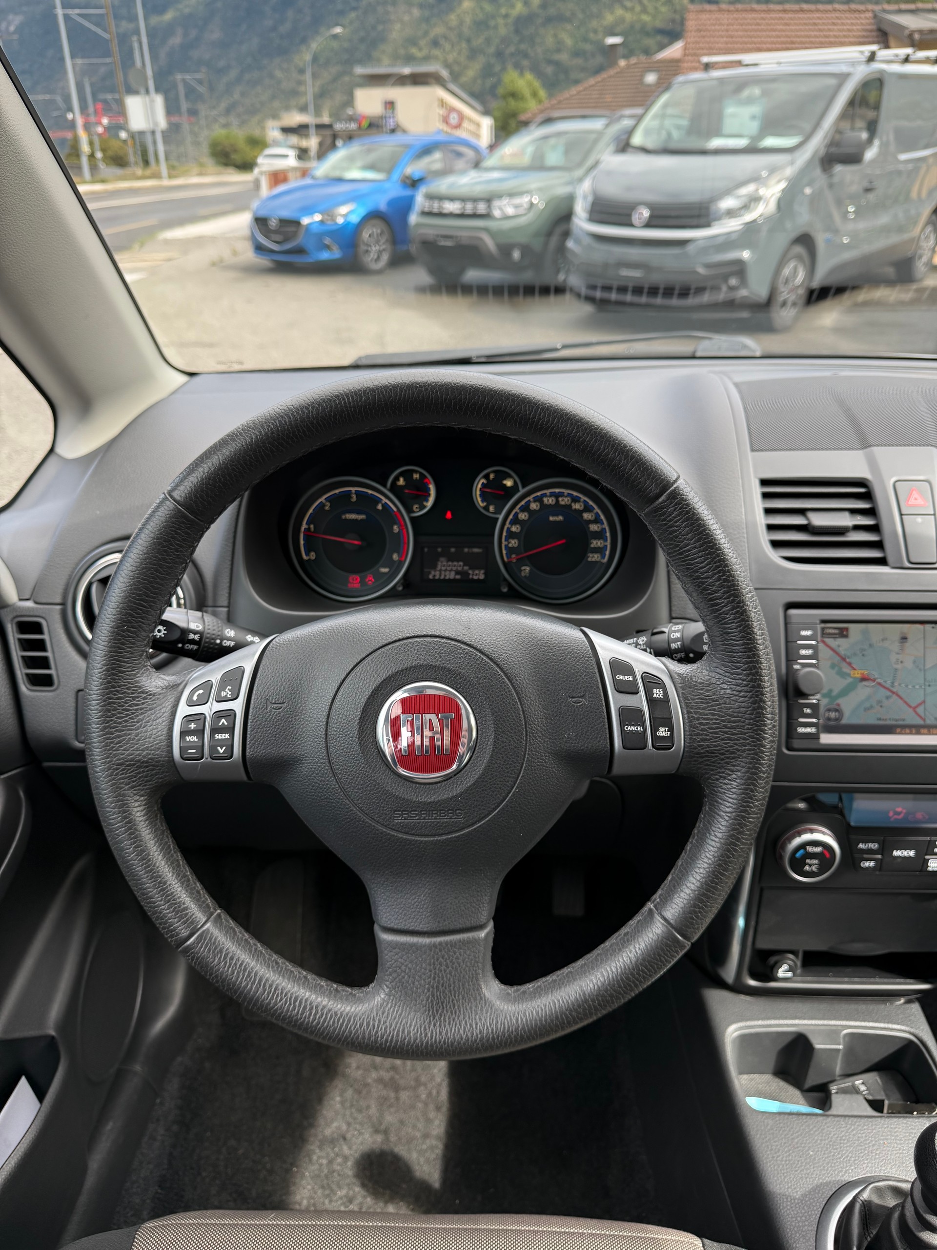 FIAT Sedici 2.0JTD 4WD Dynamic-image-10