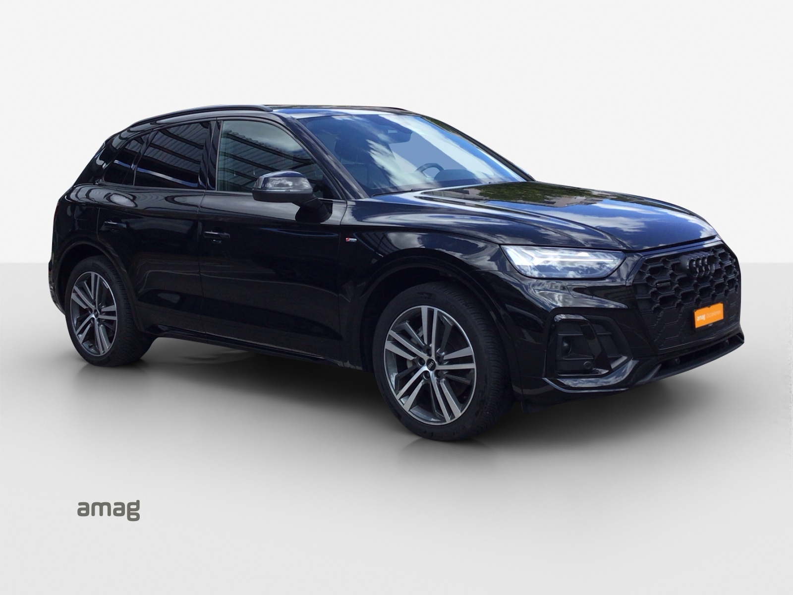AUDI Q5 55 TFSI e PHEV S line quattro S-tronic-image-6