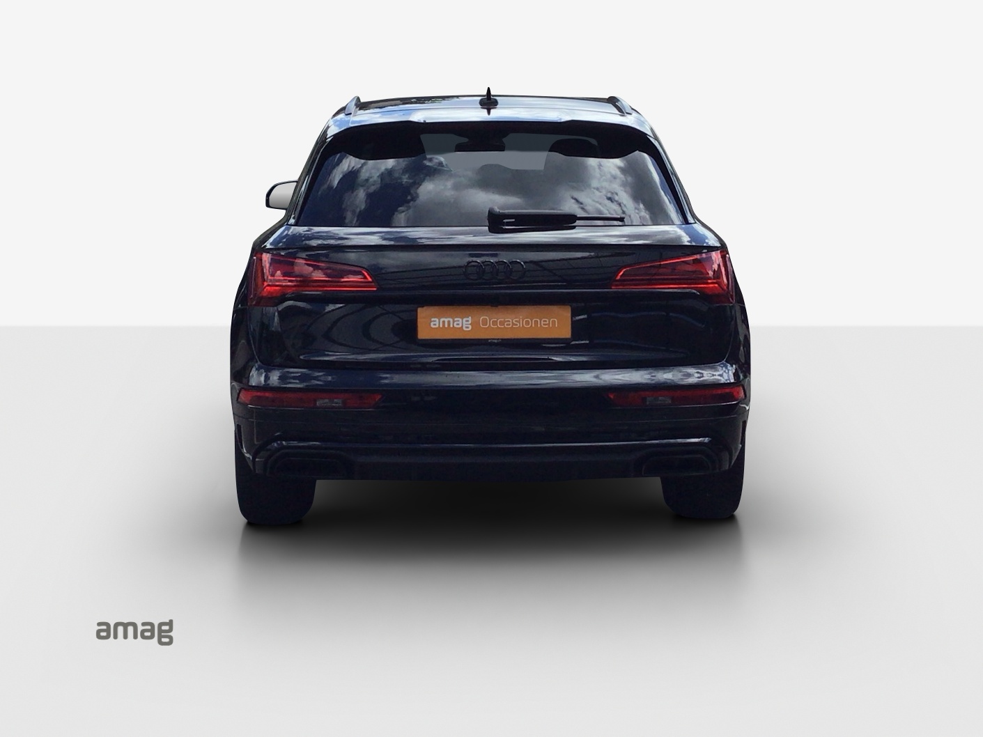 AUDI Q5 55 TFSI e PHEV S line quattro S-tronic-image-4
