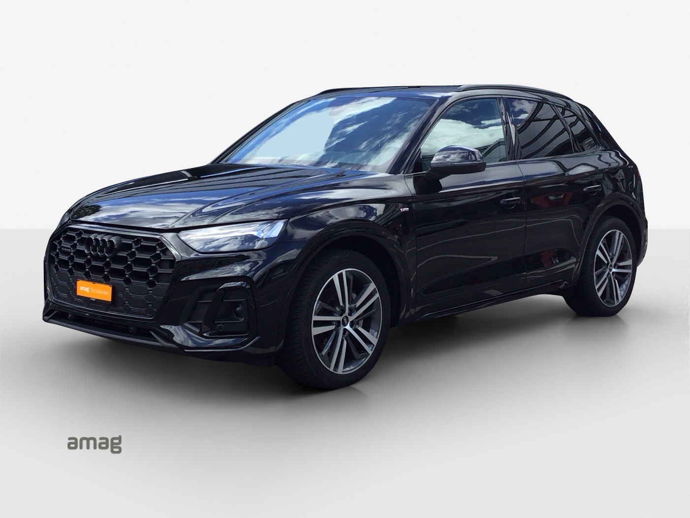AUDI Q5 55 TFSI e PHEV S line quattro S-tronic-image-0