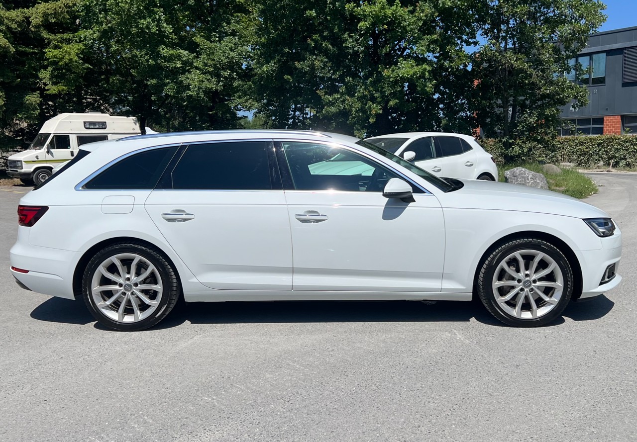 AUDI A4 Avant 2.0 TDI Design quattro S-tronic-image-4