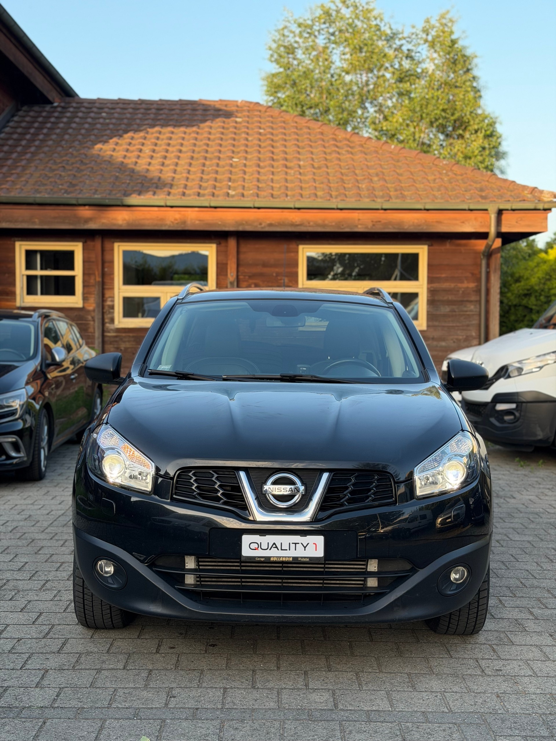 NISSAN Qashqai 2.0 dCi 4WD acenta-image-1