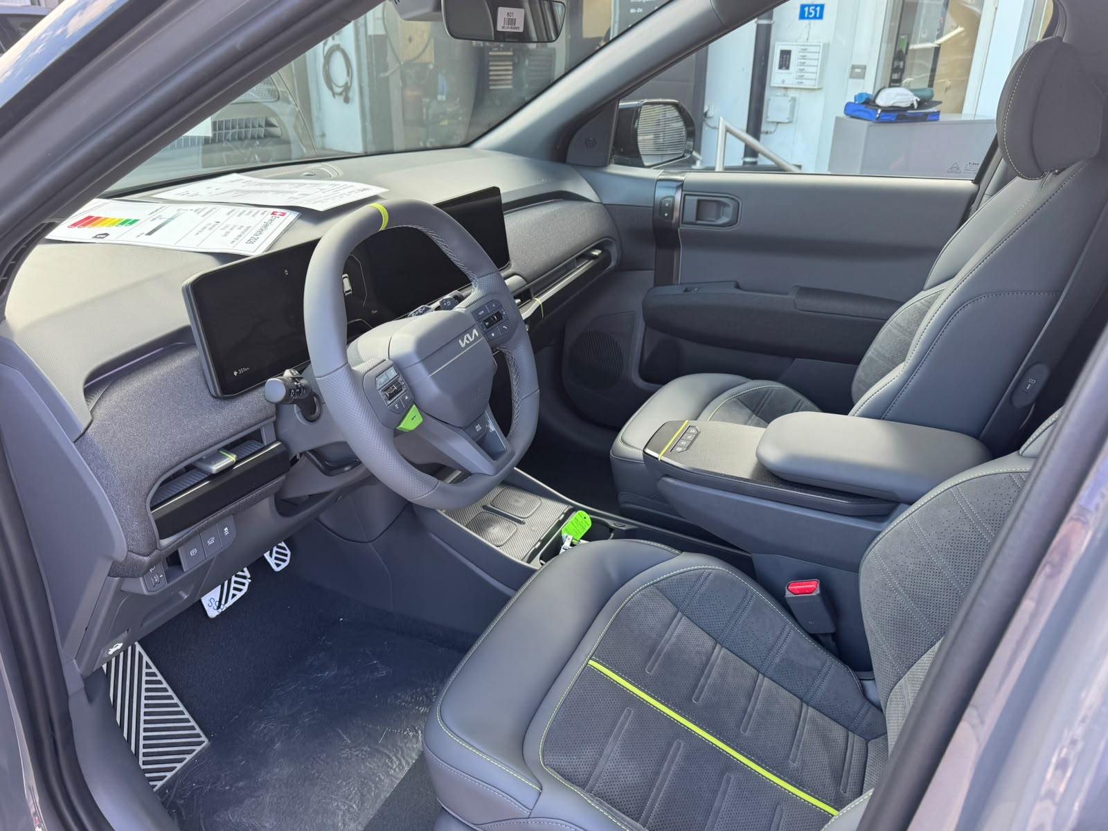 KIA EV3 81 kWh GT 4x4-image-4